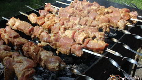 шашлык из свинины на минеральной воде