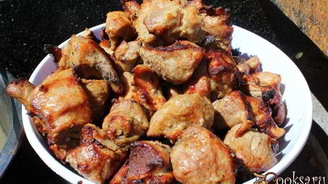 шашлык из свинины на минеральной воде