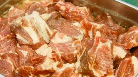 шашлык из свинины с овощами