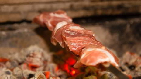 шашлык из свинины с овощами