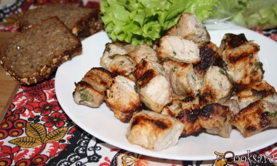 Рецепт шашлыка в кефирном маринаде с пряными травами