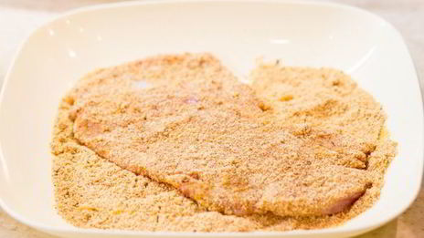 быстрый шницель в тройной панировке