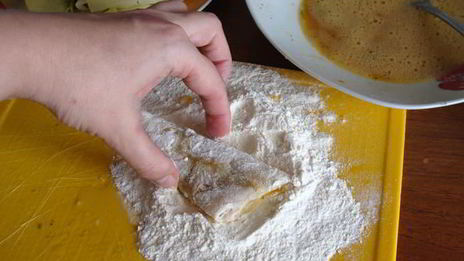 капустный шницель с грибами и овощами