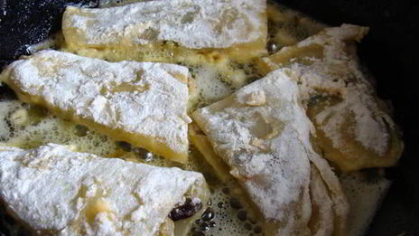 капустный шницель с грибами и овощами