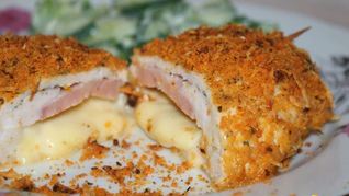 Шницель из куриной грудки Кордон блю