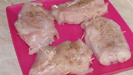 шницель из куриной грудки кордон блю