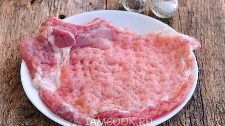шницель из свиной корейки на кости