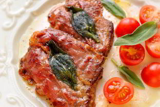 Шницель из телятины с прошутто и шалфеем