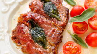 Шницель из телятины с прошутто и шалфеем