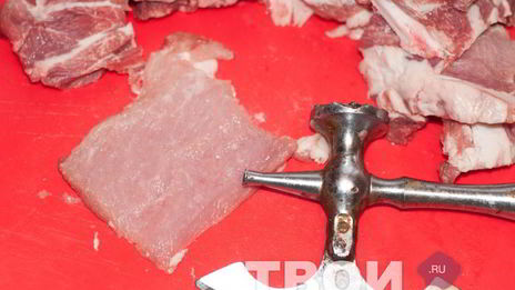 шницель на сковороде