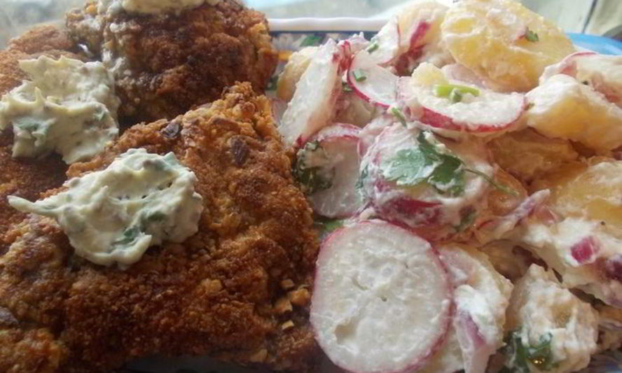 Рецепт венских ореховых шницелей со сливочным картофельным салатом