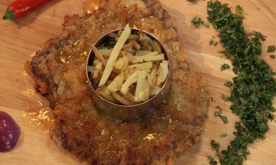 Рецепт венский шницель с жареным картофелем