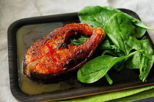 Острый стейк семги в соусе