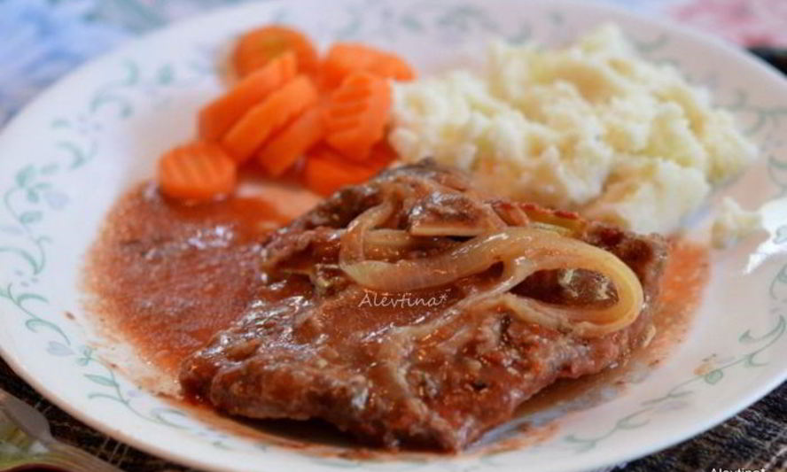 Рецепт швейцарского стейка в медленноварке