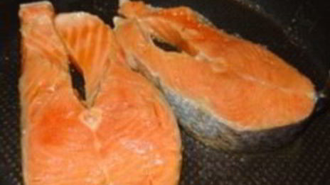 стейк из форели в духовке