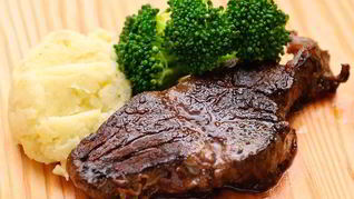Стейк из говядины в духовке