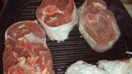 стейк из индейки с косточкой