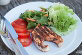 Стейк из лосося на гриле