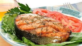 Стейк семги под сыром в духовке