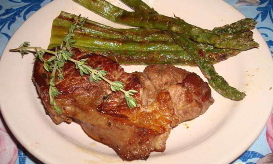 Рецепт стейка со спаржей