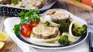 Стейк трески в духовке