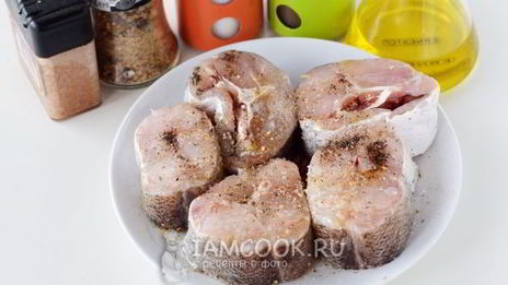 стейк трески в духовке