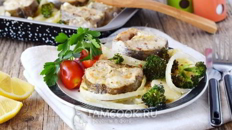 стейк трески в духовке