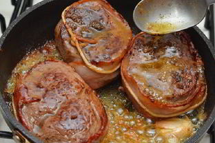 Стейки из говядины