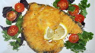 Жареные стейки акулы