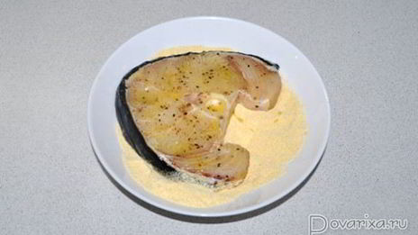 жареные стейки акулы