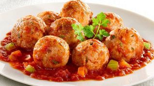 Постные тефтели с грибами и рисом