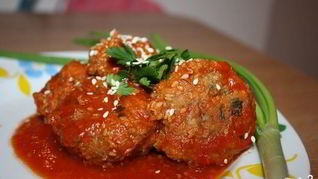 Тефтели с овощами в мультиварке