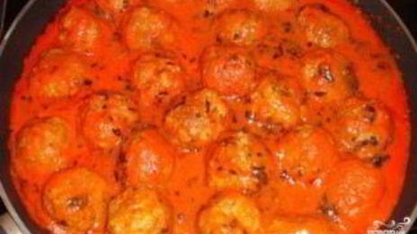 тефтели с подливкой на сковороде