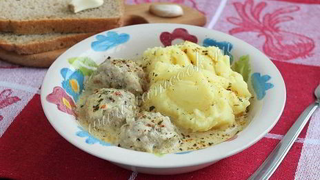 тефтели с подливкой в мультиварке