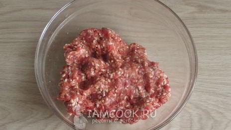 тефтели с рисом с подливкой в мультиварке