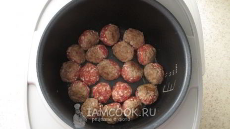 тефтели с рисом с подливкой в мультиварке