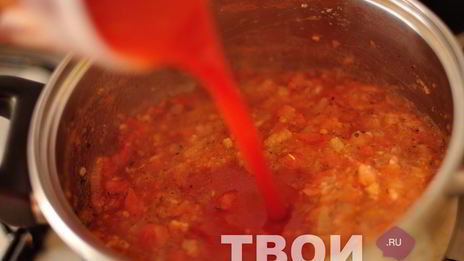 тефтели с сырной начинкой в томатном соусе