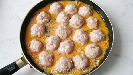 тефтели в грибном соусе