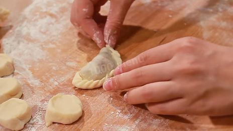 тесто для вареников с вишней заварное