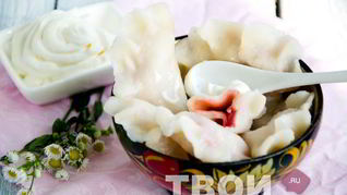 Вареники с клубникой