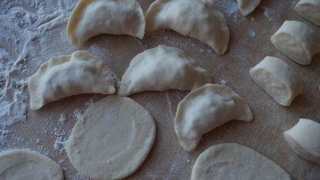 вареники с колбасой