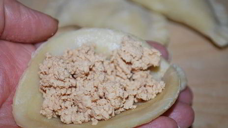 вареники с красным творогом