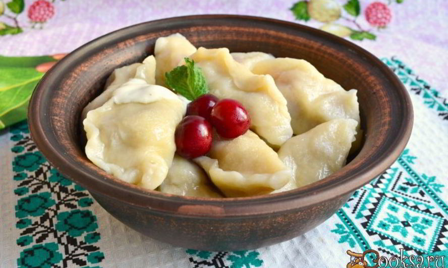 Рецепт вареников с вишнями