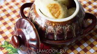 Золотистые вареники с капустой