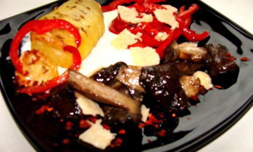 Рецепт жаркого из грибов с паприкой и сыром джюгас