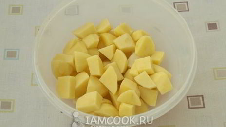 жаркое с мясом в горшочках