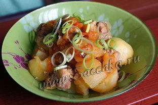 Жаркое со свининой и картошкой в мультиварке Steba