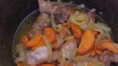 жаркое со свиными ребрышками