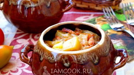жаркое в горшочках с картошкой