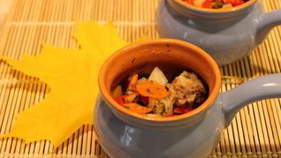 Жаркое в горшочке для детей